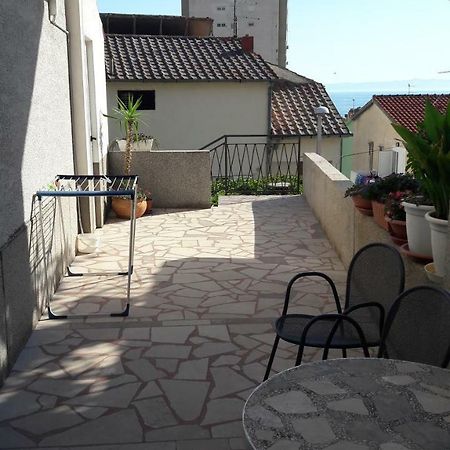 Guest House Lucija Makarska Exteriör bild